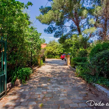 Warm House With Swimming Pool And Garden - Dodo Et Tartine *